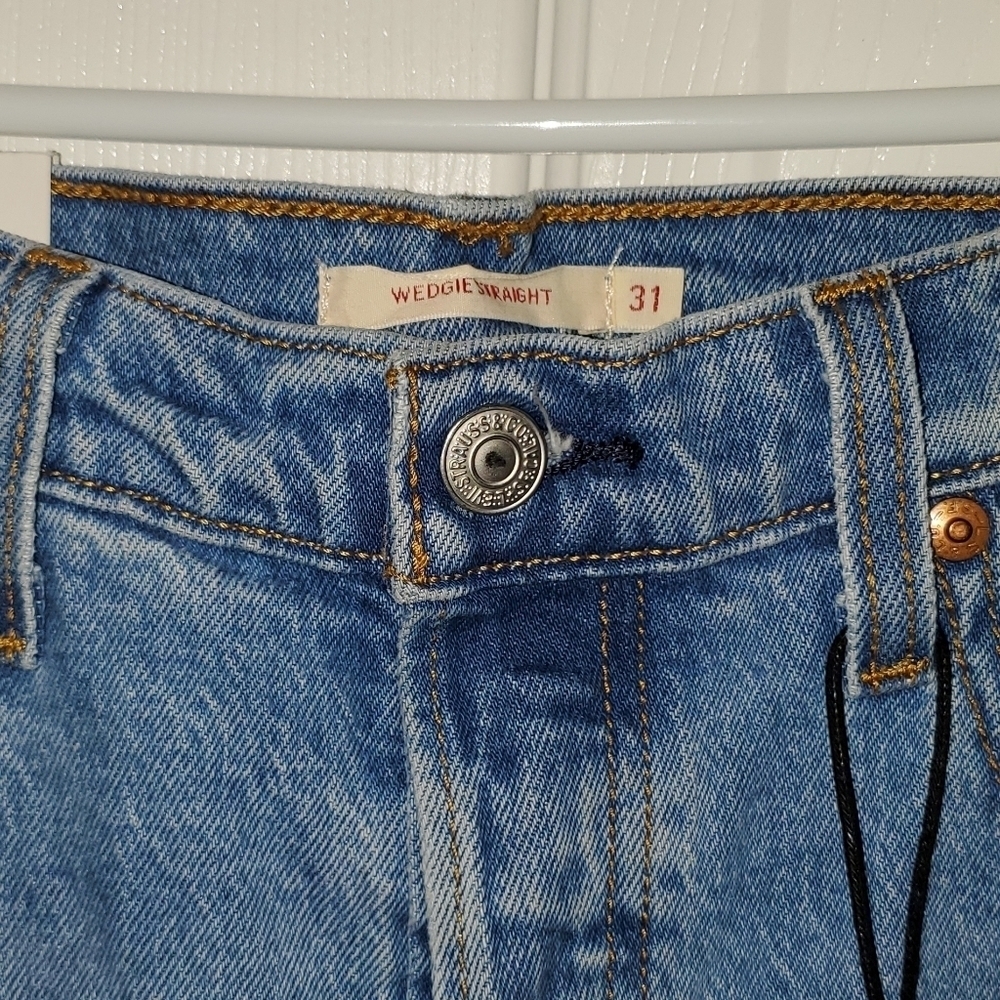 Levi's WEDGIE STRAIGHT FIT WOMEN'S JEANS SIZE 31×26 - Picture 3 of 6